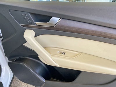 2022 Audi Q5 45 S line Premium