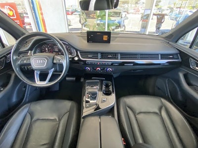 2019 Audi Q7 55 SE Premium Plus
