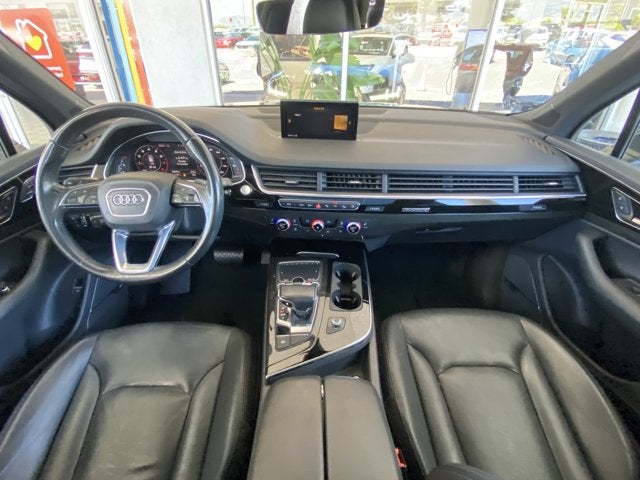 2019 Audi Q7 55 SE Premium Plus