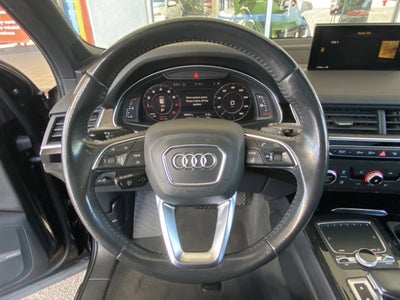 2019 Audi Q7 55 SE Premium Plus
