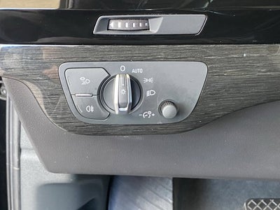 2019 Audi Q7 55 SE Premium Plus