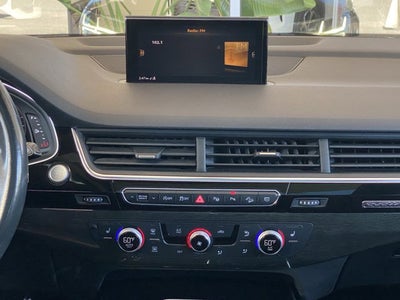 2019 Audi Q7 55 SE Premium Plus