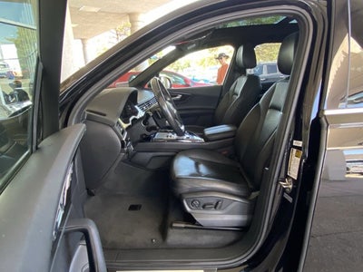 2019 Audi Q7 55 SE Premium Plus