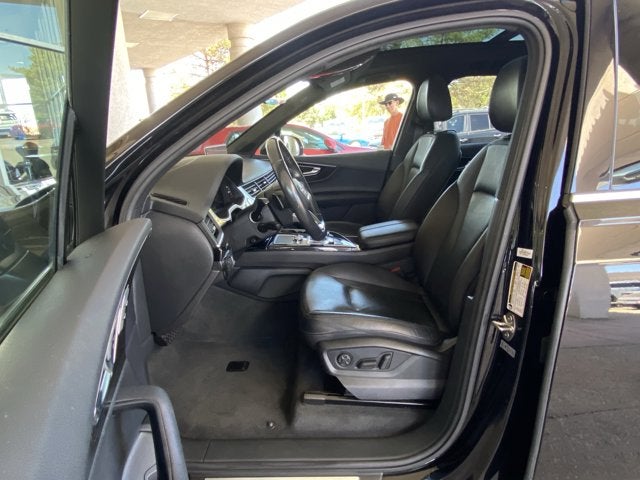 2019 Audi Q7 55 SE Premium Plus