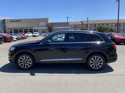 2019 Audi Q7 55 SE Premium Plus