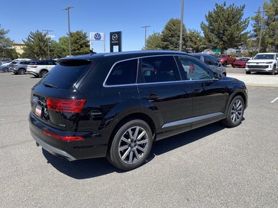 2019 Audi Q7 55 SE Premium Plus