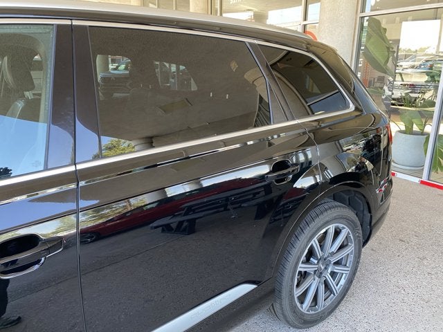 2019 Audi Q7 55 SE Premium Plus