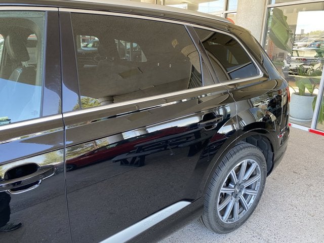 2019 Audi Q7 55 SE Premium Plus