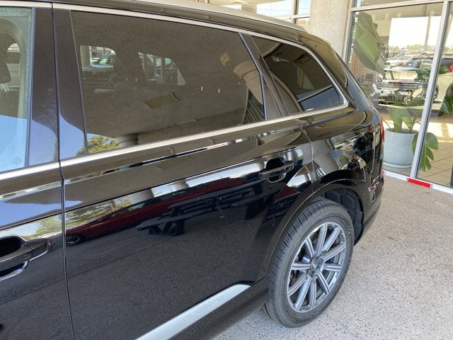 2019 Audi Q7 55 SE Premium Plus