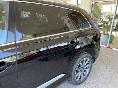 2019 Audi Q7 55 SE Premium Plus