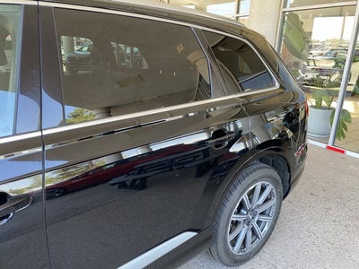 2019 Audi Q7 55 SE Premium Plus