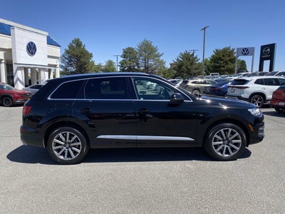 2019 Audi Q7 55 SE Premium Plus