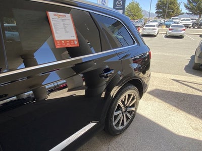 2019 Audi Q7 55 SE Premium Plus