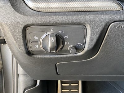 2017 Audi A3 Sportback e-tron 1.4T Premium