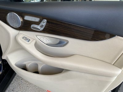 2016 Mercedes-Benz GLC 300 GLC 300