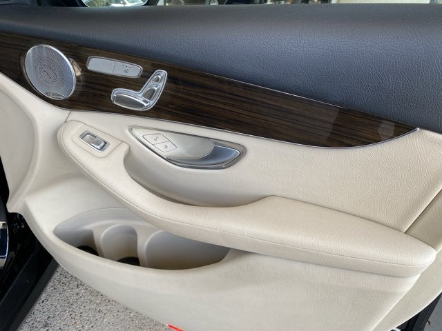 2016 Mercedes-Benz GLC 300 GLC 300
