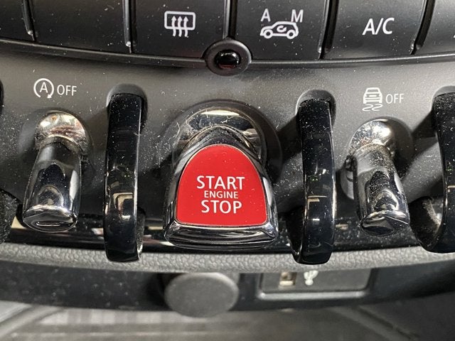 2021 MINI Clubman Signature