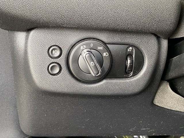 2021 MINI Clubman Signature