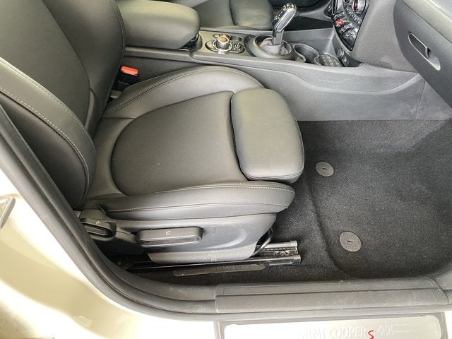 2021 MINI Clubman Signature