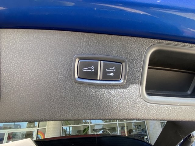 2020 Porsche Macan Base