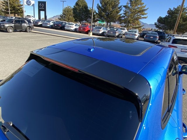 2020 Porsche Macan Base