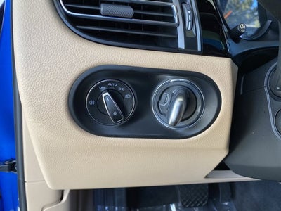 2020 Porsche Macan Base