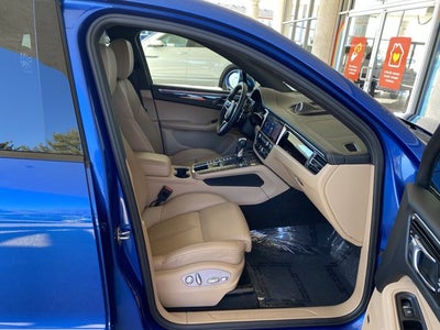 2020 Porsche Macan Base