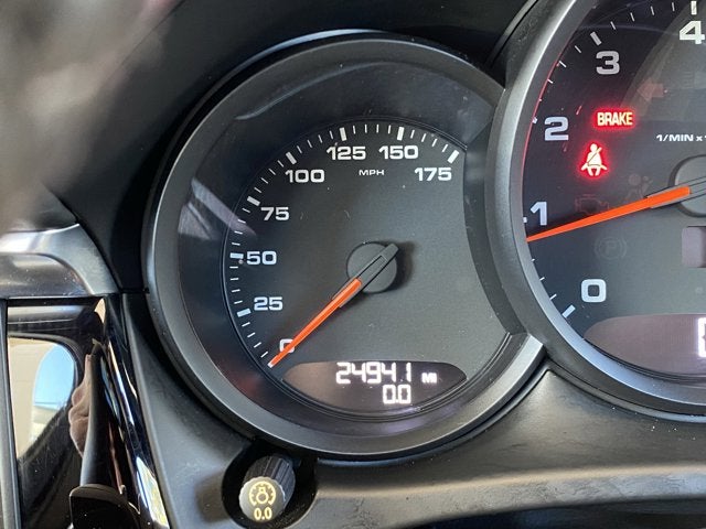 2020 Porsche Macan Base