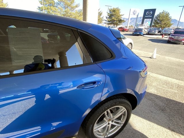 2020 Porsche Macan Base