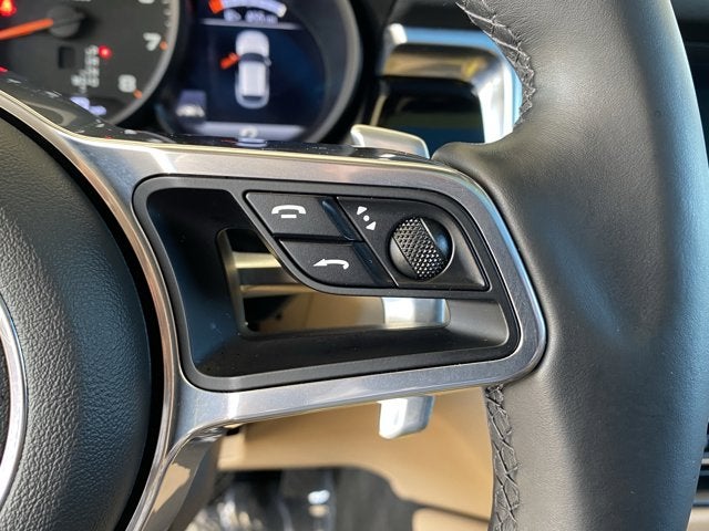 2020 Porsche Macan Base