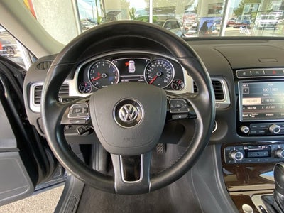 2016 Volkswagen Touareg VR6 FSI
