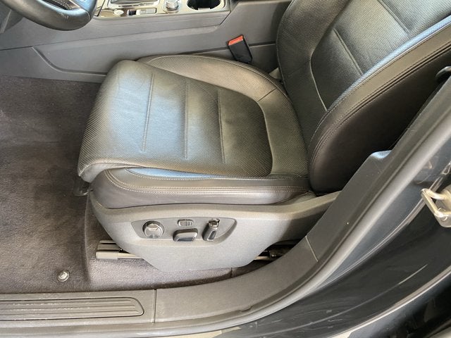 2016 Volkswagen Touareg VR6 FSI