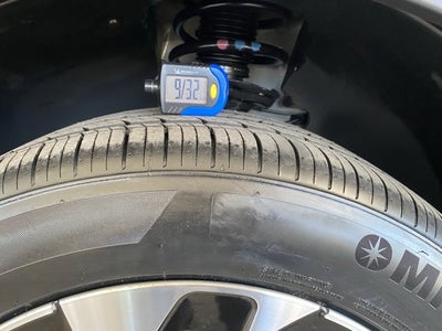 2022 Volkswagen ID.4 Pro