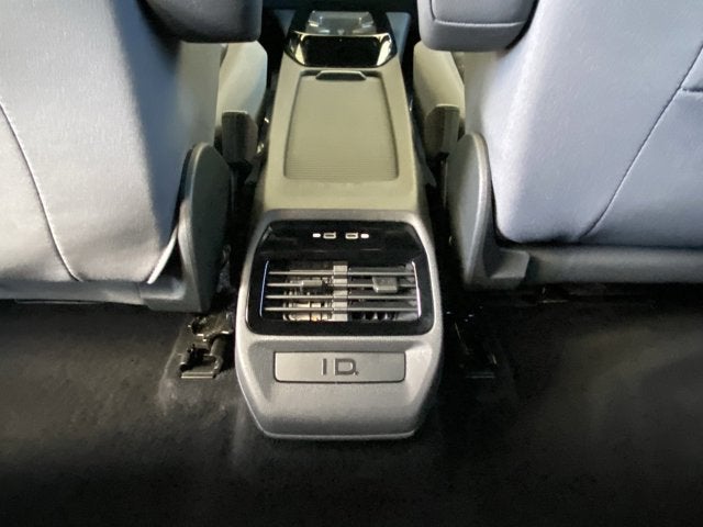 2022 Volkswagen ID.4 Pro