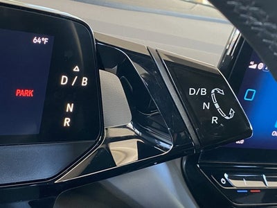 2022 Volkswagen ID.4 Pro