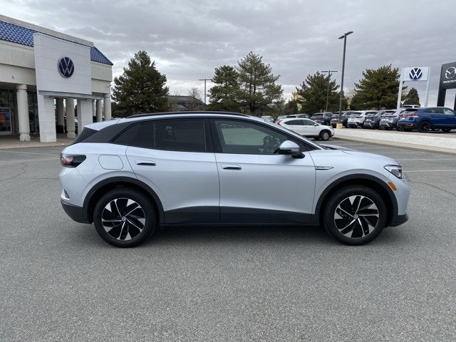2022 Volkswagen ID.4 Pro