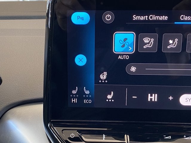 2022 Volkswagen ID.4 Pro