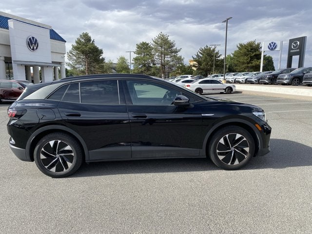 2022 Volkswagen ID.4 Pro