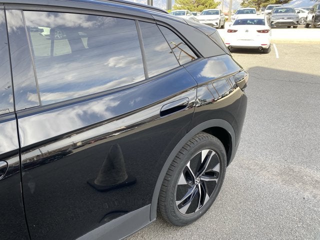 2022 Volkswagen ID.4 Pro