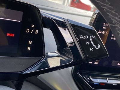2022 Volkswagen ID.4 Pro