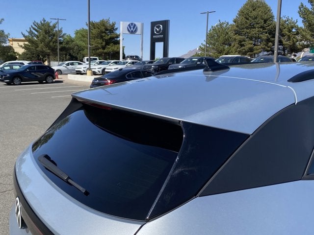 2022 Volkswagen ID.4 Pro