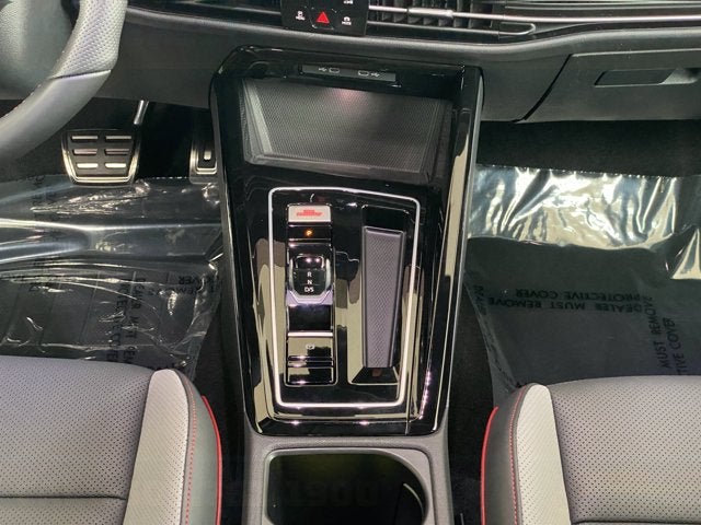 2026 Volkswagen Golf GTI SE