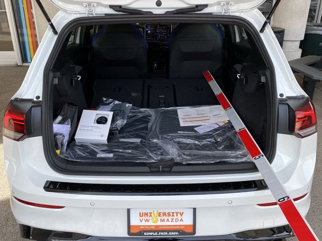 2026 Volkswagen Golf R Base