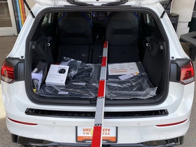 2026 Volkswagen Golf R Base