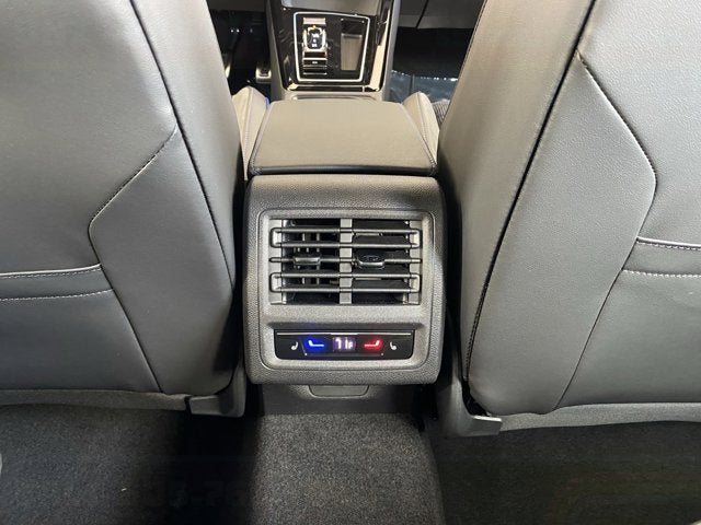 2026 Volkswagen Golf R Base