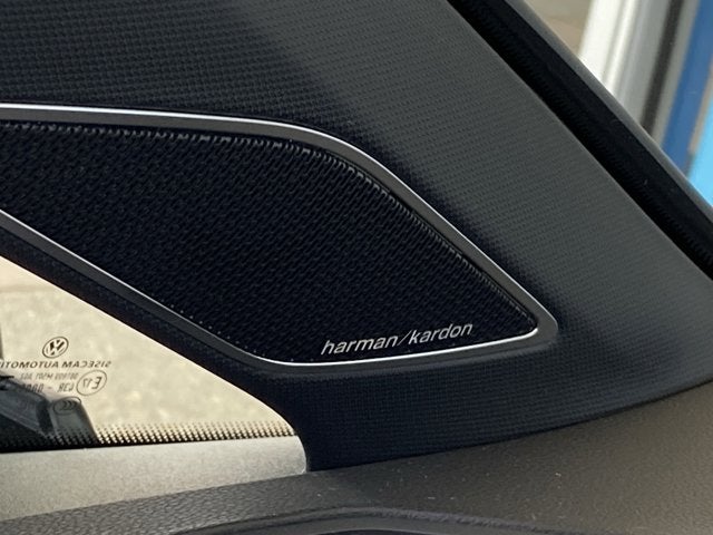 2025 Volkswagen Golf R 2.0T