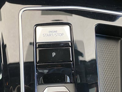 2025 Volkswagen Golf R 2.0T