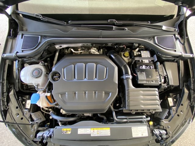 2025 Volkswagen Golf R 2.0T