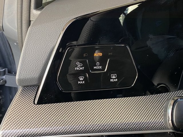 2026 Volkswagen Golf R Base