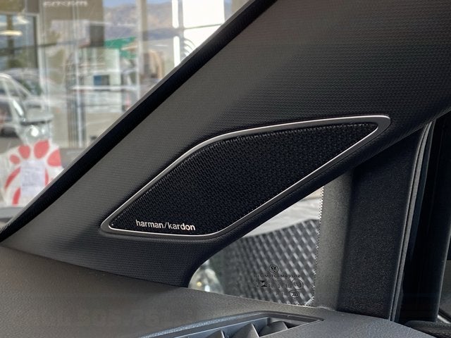 2025 Volkswagen Golf GTI SE